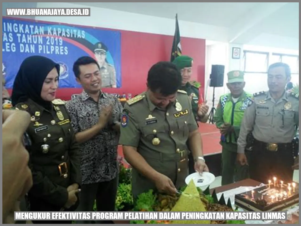 Mengukur Efektivitas Program Pelatihan dalam Peningkatan Kapasitas Linmas