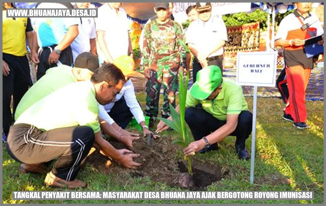 Tangkal Penyakit Bersama: Masyarakat Desa Bhuana Jaya Ajak Bergotong Royong Imunisasi